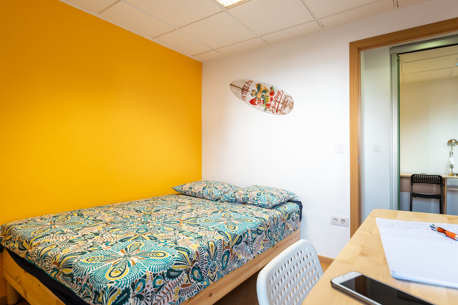 Orange Bedroom - Puerto Flat