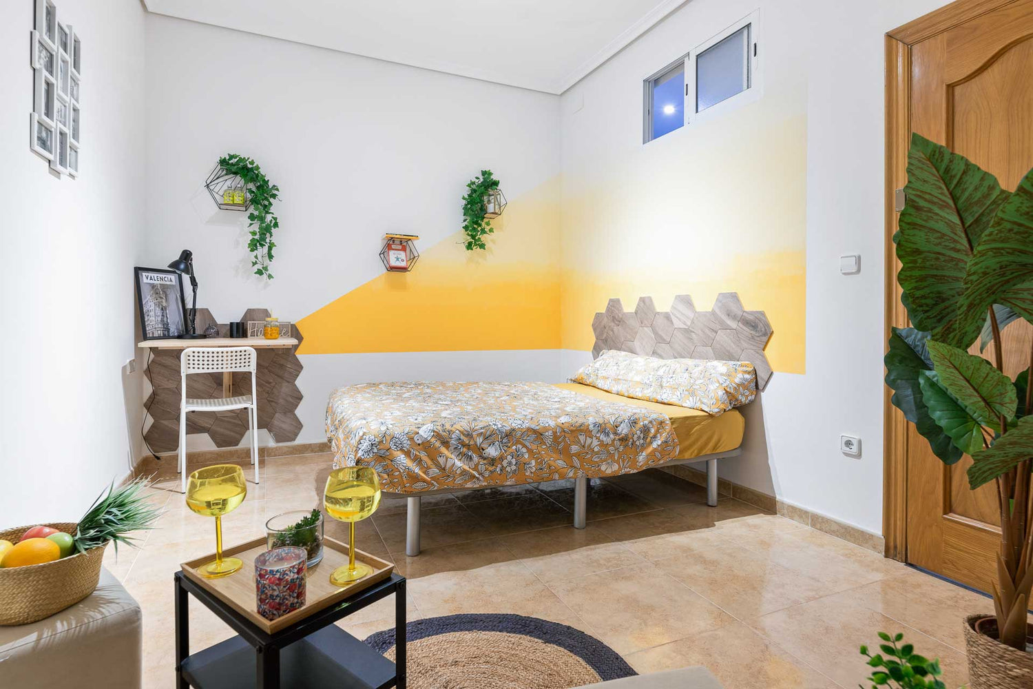 Yellow Bedroom - Green Building