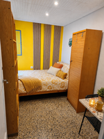 Gele slaapkamer - Industria appartement