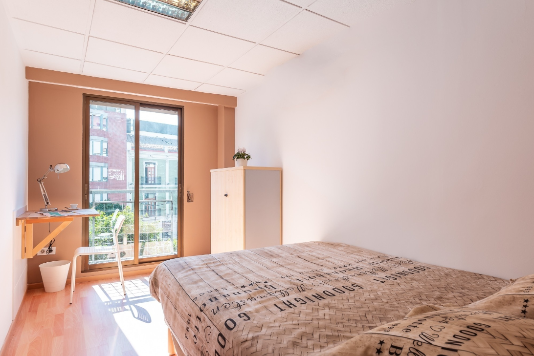 Brown Bedroom - Puerto Flat