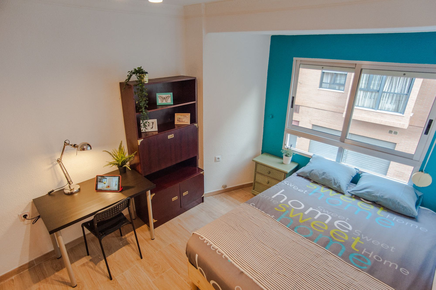 Tropical Bedroom - Felipe Flat