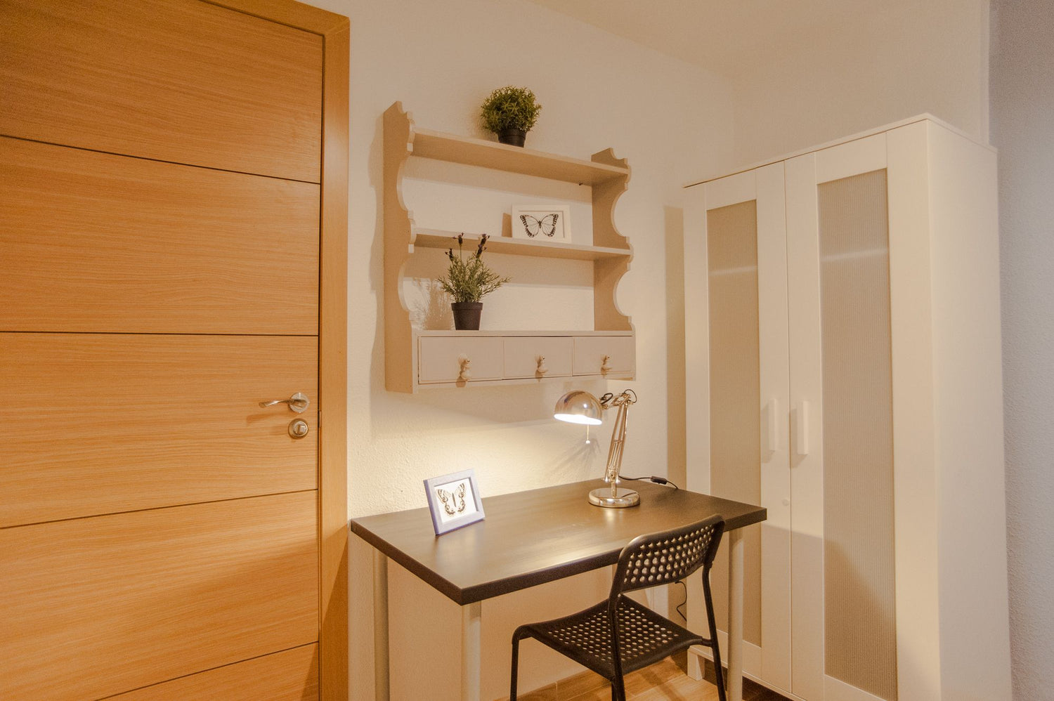 Blue Bedroom - Felipe Flat