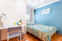 Blue Bedroom - Valls Flat