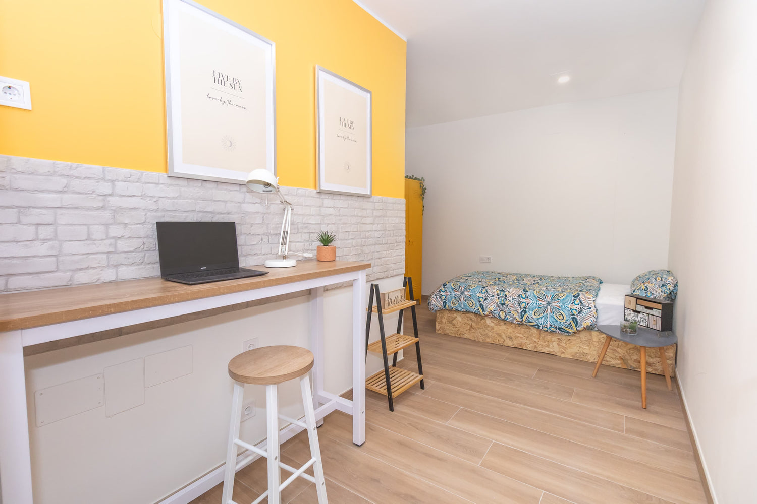 Apricot Bedroom - Duque Flat