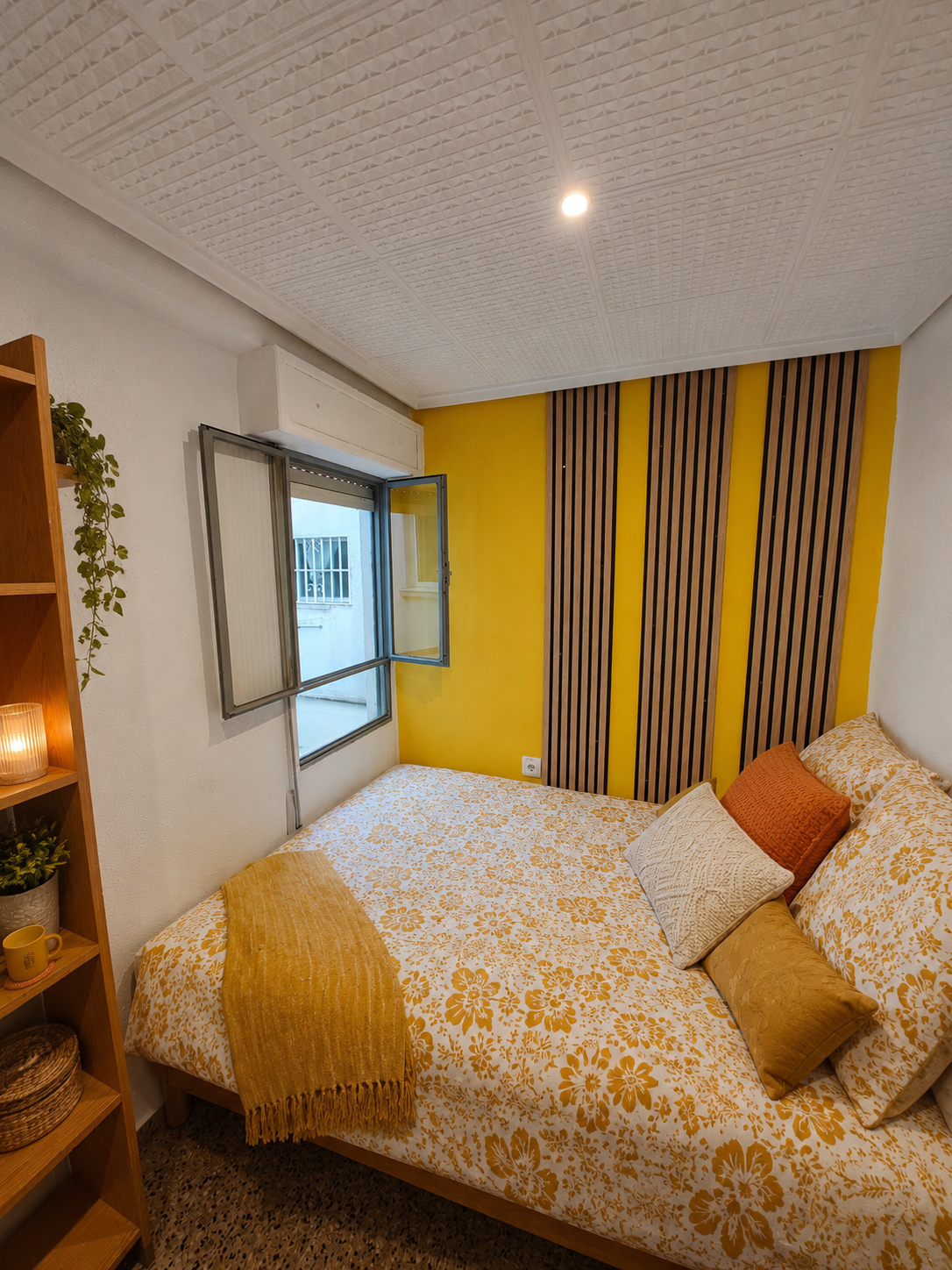 Gele slaapkamer - Industria appartement