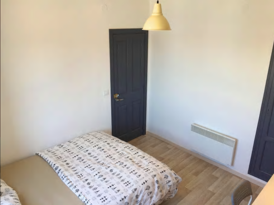 Beige Bedroom - Marino Flat